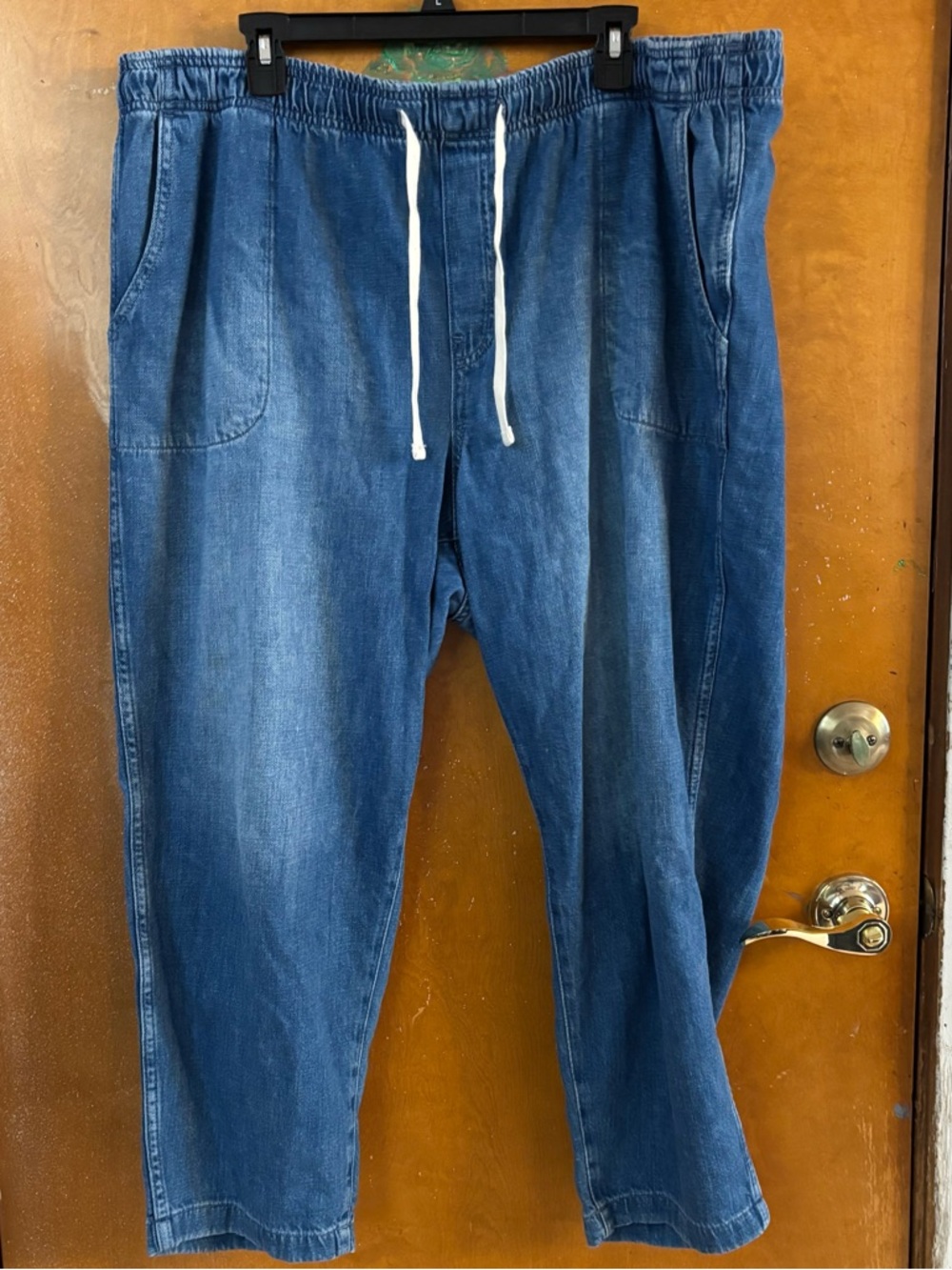 GAP pull on jean’s xxl.  Easy Jean